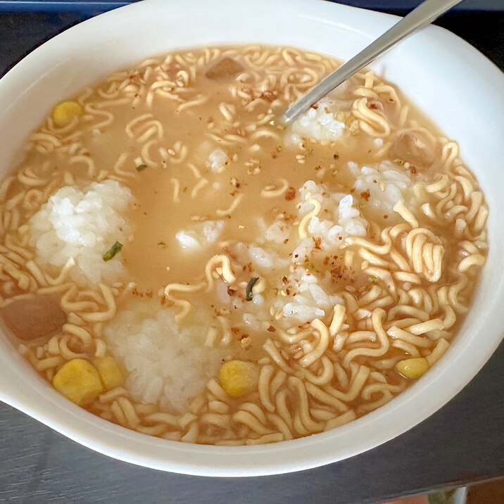 ナツいアツに負けないズボラさんの冷やしラーメシッ!